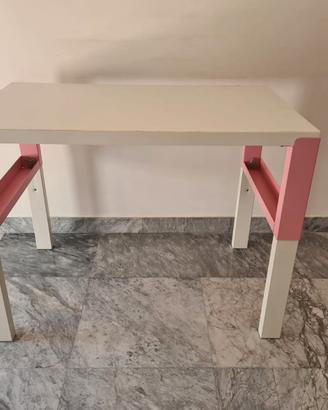 scrivania ikea
