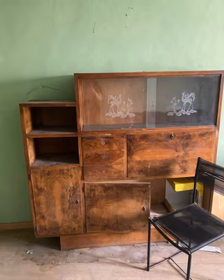 Mobile antico anno 59