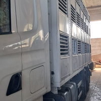 Camion trasporto bestiame Scania 460