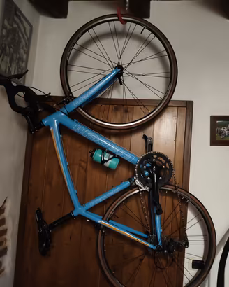 Bianchi via Nirone 