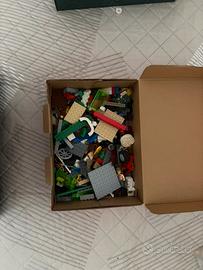 Lego box + di 100 pezzi