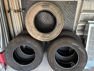 Treno gomme estive Bridgestone Dueler 265/65 r17