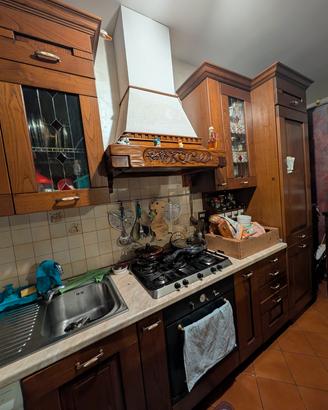 cucina classica in legno 