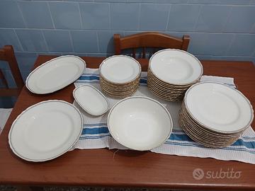 SERVIZIO PIATTI RICHARD GINORI x 12, TOTALI 39.