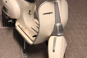 Vespa 50 special 1* vernice