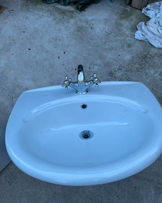 Wc + lavandino