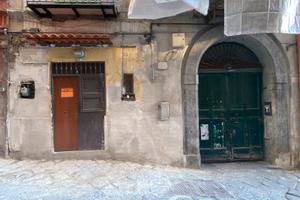 Terraneo fronte strada zona quart. spagnoli