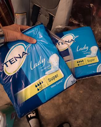 Pannolone a mutanda Tena Lady