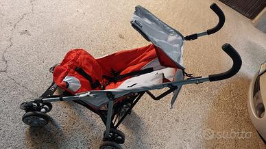 Passeggino ad ombrello 