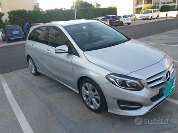 Mercedes B180 Premium  Full Led