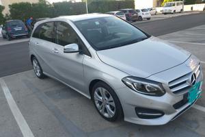 Mercedes B180 Premium  Full Led