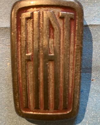 Fregio stemma fiat vintage anni '50 in metallo