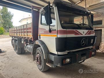 Mercedes 1826 ribaltabile