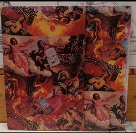 vinile zucchero oro incenso e birra 