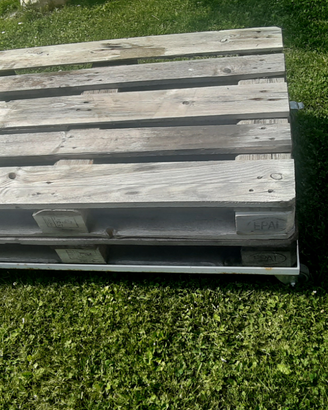 Pedana con ruote + europallet