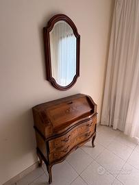 Toilette con specchio