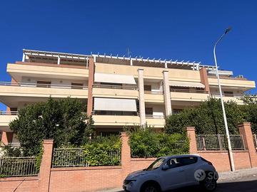 ATTICO via Guarino unico livello