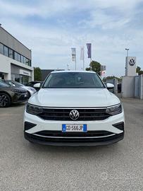 VOLKSWAGEN Tiguan 2.0 TDI 150 CV SCR DSG Life