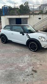 Mini Cooper Paceman
