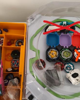 Beyblade X Arena + Tanti Beyblade  Lotto unico