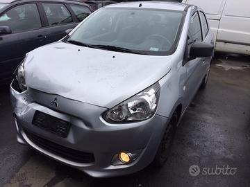 Mitsubishi space star 2013