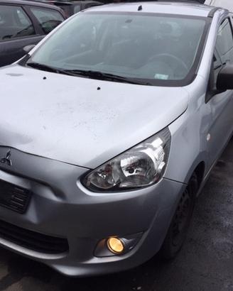 Mitsubishi space star 2013