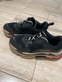 Balenciaga triple S
