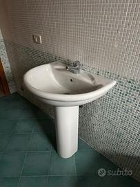 2 Sanitari (Box Doccia + Lavello)