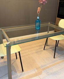 Tavolo fisso vetro
