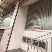Locale su Via Nazionale pronto uso uffici