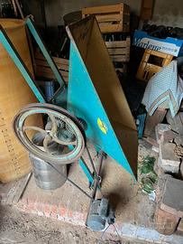 Pigiatrice elettrica uva