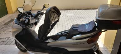 yamaha majesty 250 anno 2000