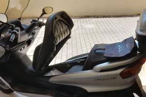 yamaha majesty 250 anno 2000