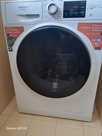 Titolo: Lavasciuga Hotpoint 9/6kg - Pari al Nuovo 