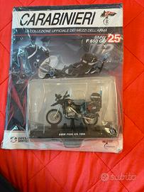 BMW F 650 GS con fascicolo Arma Carabinieri,