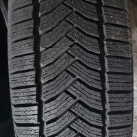 205 65 16 C gomme 4 stagioni