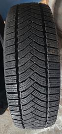205 65 16 C gomme 4 stagioni