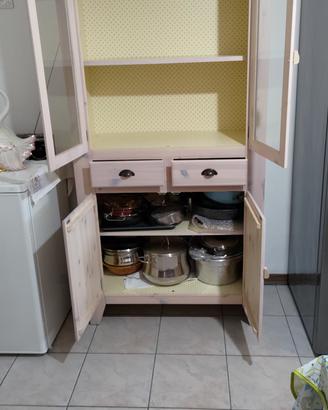 Credenza napoletana