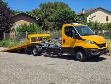 CERC0 carroattrezzi scarrabile, patente C