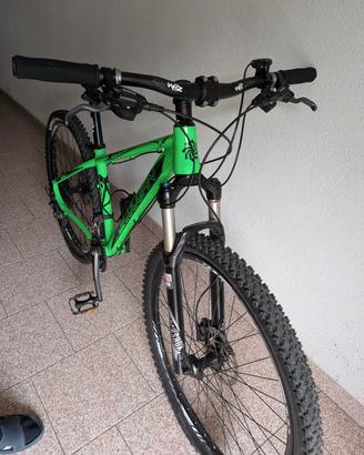 Lee cougan Revenge tg xs