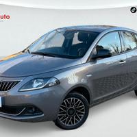 Lancia Ypsilon 1.0 FireFly 5 porte S&S Hybrid Albe