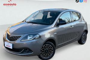 Lancia Ypsilon 1.0 FireFly 5 porte S&S Hybrid Albe