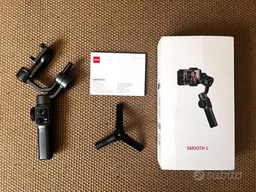 Stabilizzatore Zhiyun Smooth 5
