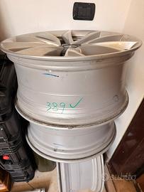 Cerchioni Sport 19” originali Tesla