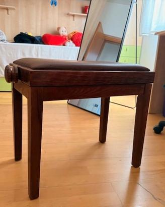Sgabello per pianoforte