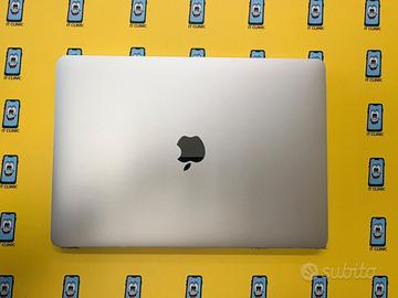 MACBOOK PRO 2019 13" I5 8RAM 256GB ARGENTO 