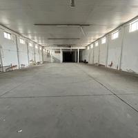 Locale commerciale con piazzale