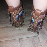 Stivalini indianini Hector Riccione