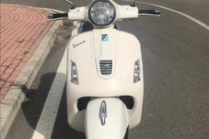 Piaggio Vespa 125 GTS - 2009