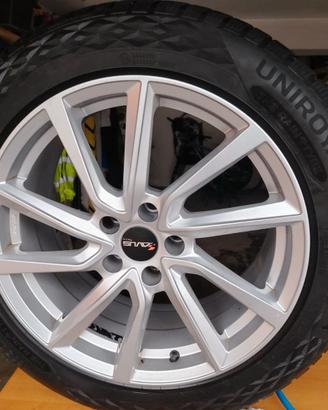 Gomme 225/55 R18 lamellari con cerchi